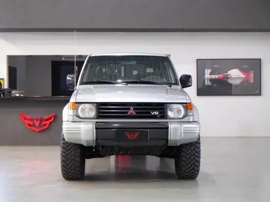 MITSUBISHI-PAJERO-3.0 GLS-B 4X4 V6 24V GASOLINA 2P MANUAL MITSUBISHI-PAJERO-1996