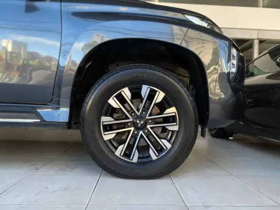 MITSUBISHI-PAJERO SPORT-2022
