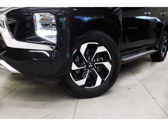 MITSUBISHI-PAJERO SPORT-2.4 16V MIVEC TURBO DIESEL HPE AWD AUTOMÁTICO MITSUBISHI-PAJERO SPORT-2024
