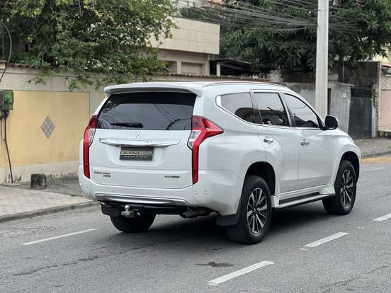 MITSUBISHI-PAJERO SPORT-2.4 16V MIVEC TURBO DIESEL HPE AWD AUTOMÁTICO MITSUBISHI-PAJERO SPORT-2019