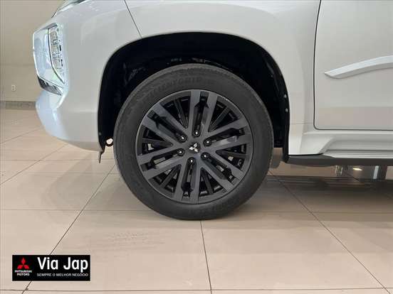 MITSUBISHI-PAJERO SPORT-2023