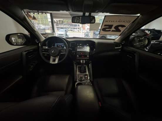 MITSUBISHI-PAJERO SPORT-2024