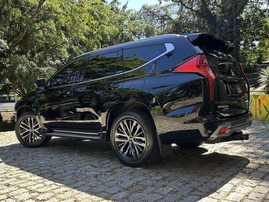 MITSUBISHI-PAJERO SPORT-2.4 16V MIVEC TURBO DIESEL LEGEND AWD AUTOMÁTICO MITSUBISHI-PAJERO SPORT-2024