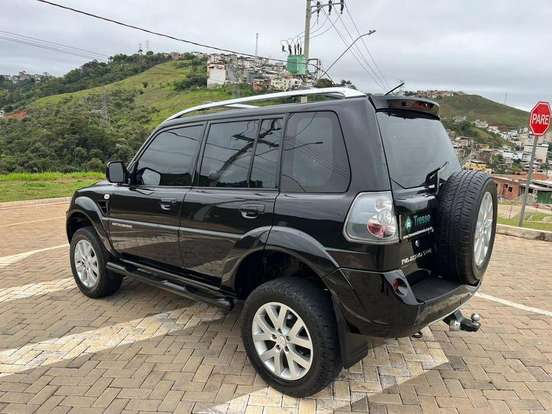 MITSUBISHI-PAJERO TR4-2011