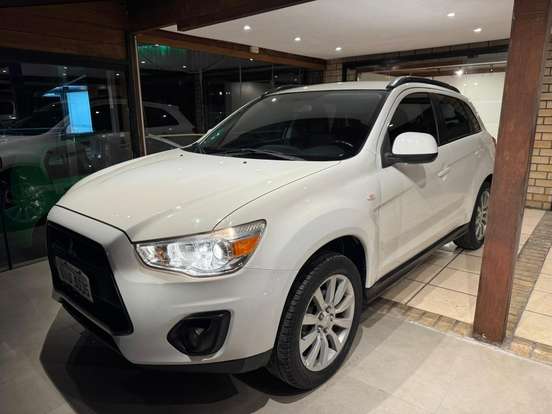 MITSUBISHI-ASX-2016