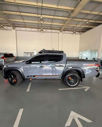 MITSUBISHI-L200 TRITON-2023
