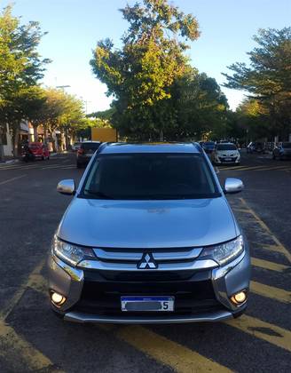 MITSUBISHI OUTLANDER 2.0 16V GASOLINA 4P AUTOMÁTICO