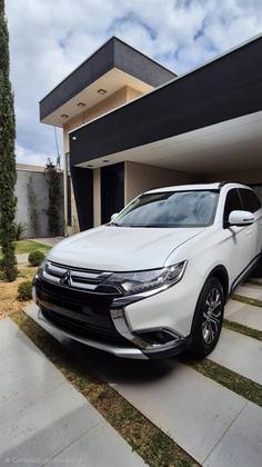 MITSUBISHI OUTLANDER 2.0 16V GASOLINA 4P AUTOMÁTICO