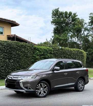MITSUBISHI-OUTLANDER-2016