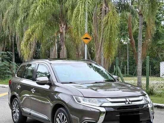 MITSUBISHI-OUTLANDER-2.0 16V GASOLINA 4P AUTOMÁTICO MITSUBISHI-OUTLANDER-2016
