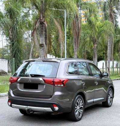 MITSUBISHI-OUTLANDER-2016