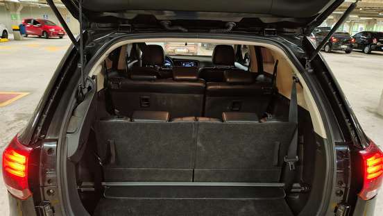 MITSUBISHI-OUTLANDER-2018