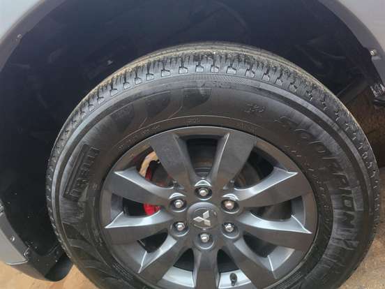 MITSUBISHI-PAJERO-2.5 HD 4X4 8V TURBO INTERCOOLER DIESEL 4P MANUAL MITSUBISHI-PAJERO-2010