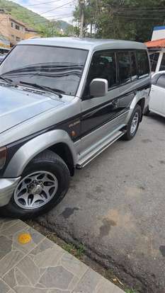 MITSUBISHI-PAJERO-3.0 GLS 4X4 V6 24V GASOLINA 4P AUTOMÁTICO MITSUBISHI-PAJERO-1996