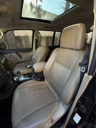 MITSUBISHI-PAJERO-2018