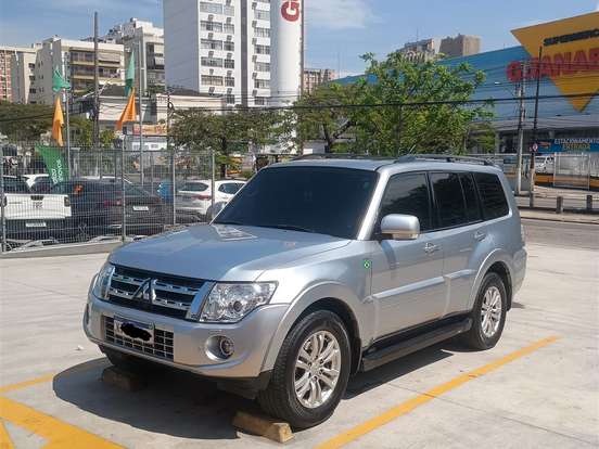 MITSUBISHI-PAJERO FULL-3.2 HPE 4X4 16V TURBO INTERCOOLER DIESEL 4P AUTOMÁTICO MITSUBISHI-PAJERO FULL-2012
