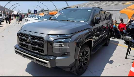 MITSUBISHI-TRITON-2026