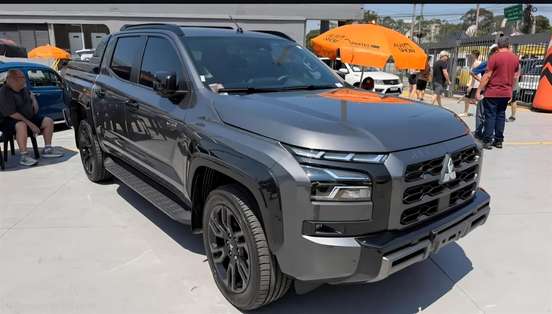 MITSUBISHI-TRITON-2026