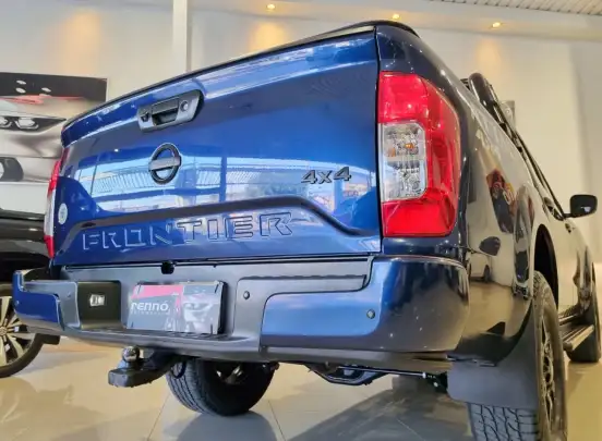NISSAN-FRONTIER-2022