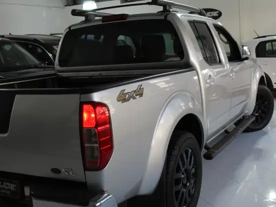 NISSAN-FRONTIER-2.5 SL 4X4 CD TURBO ELETRONIC DIESEL 4P AUTOMÁTICO NISSAN-FRONTIER-2016