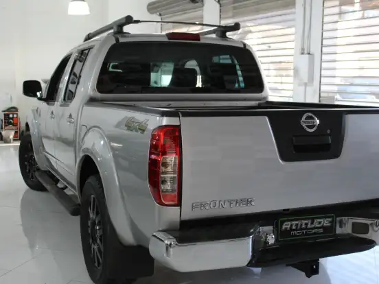 NISSAN-FRONTIER-2.5 SL 4X4 CD TURBO ELETRONIC DIESEL 4P AUTOMÁTICO NISSAN-FRONTIER-2016