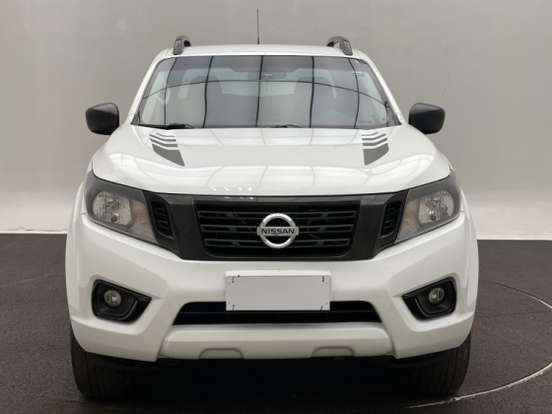 NISSAN-FRONTIER-2021