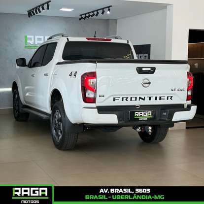 NISSAN-FRONTIER-2022