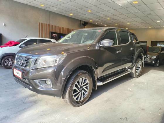 NISSAN FRONTIER 2.3 16V TURBO DIESEL XE CD 4X4 AUTOMÁTICO