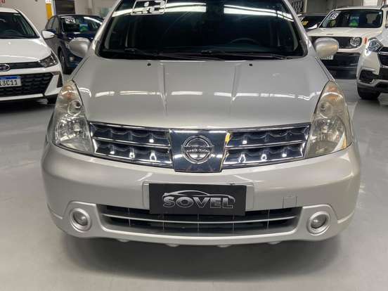 NISSAN-GRAND LIVINA-1.8 SL 16V FLEX 4P AUTOMÁTICO NISSAN-GRAND LIVINA-2011