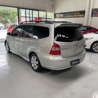 NISSAN-GRAND LIVINA-2011