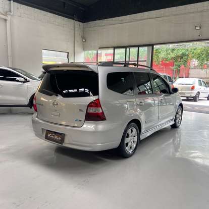 NISSAN-GRAND LIVINA-2011