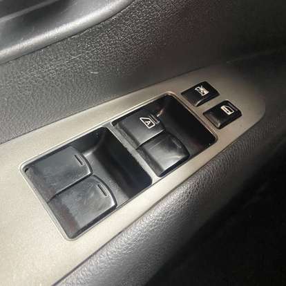 NISSAN-GRAND LIVINA-2011