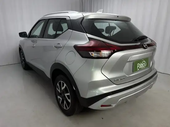 NISSAN-KICKS-2022