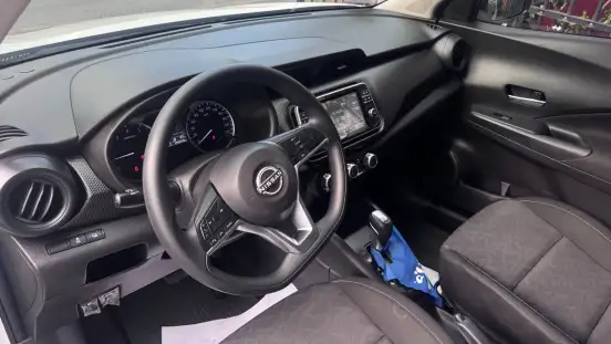 NISSAN-KICKS-2023