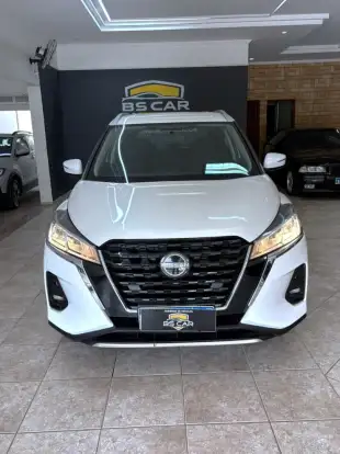 NISSAN-KICKS-2023