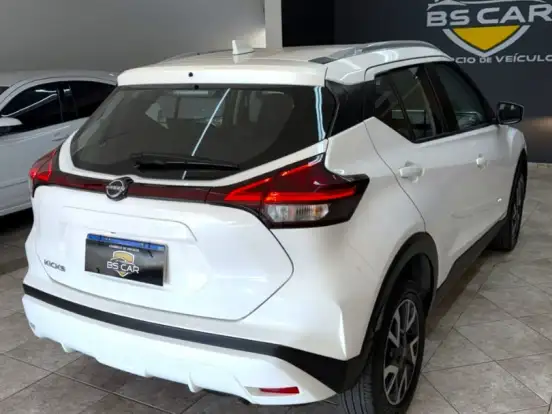 NISSAN-KICKS-1.6 16V FLEXSTART SENSE XTRONIC NISSAN-KICKS-2023