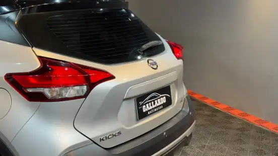 NISSAN-KICKS-2020