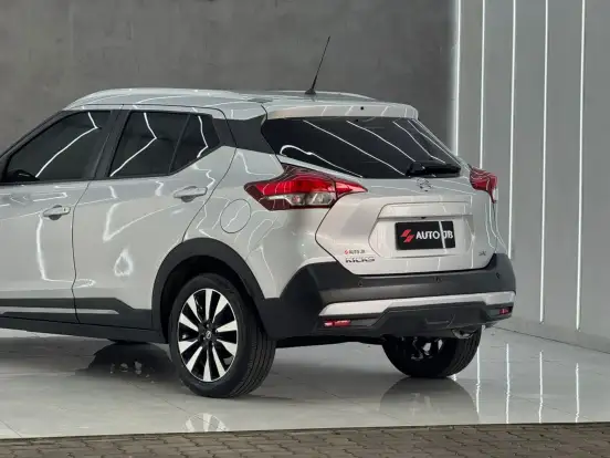 NISSAN-KICKS-1.6 16V FLEXSTART SV 4P XTRONIC NISSAN-KICKS-2019