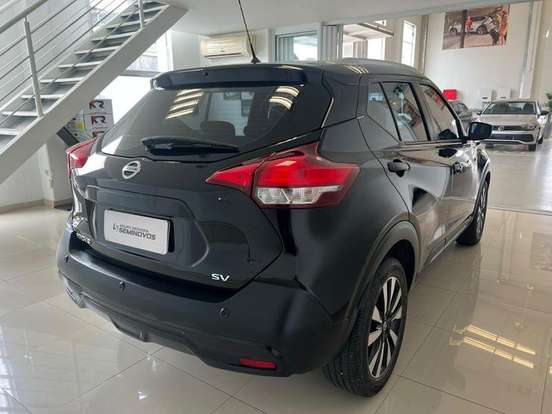 NISSAN-KICKS-2020