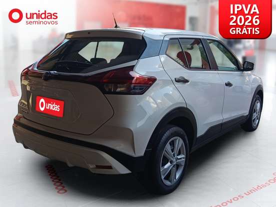 NISSAN-KICKS-2023
