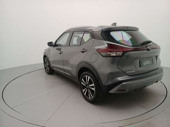 NISSAN-KICKS-2024