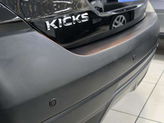 NISSAN-KICKS-2018