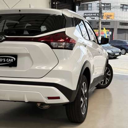 NISSAN-KICKS-2024