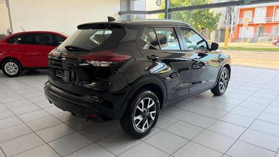 NISSAN-KICKS-2024