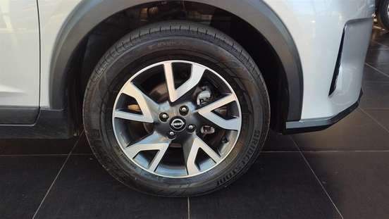 NISSAN-KICKS-2024