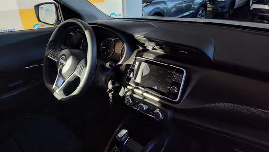 NISSAN-KICKS-2024