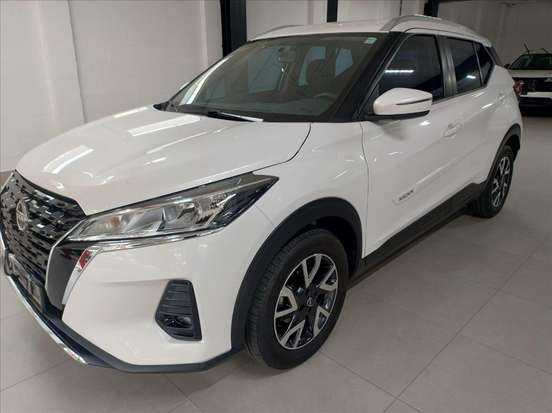NISSAN-KICKS-2023