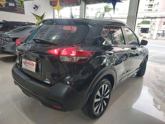 NISSAN-KICKS-2017
