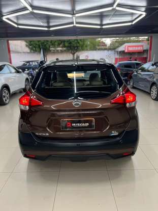 NISSAN-KICKS-2017