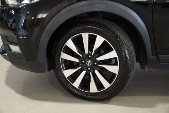 NISSAN-KICKS-2016